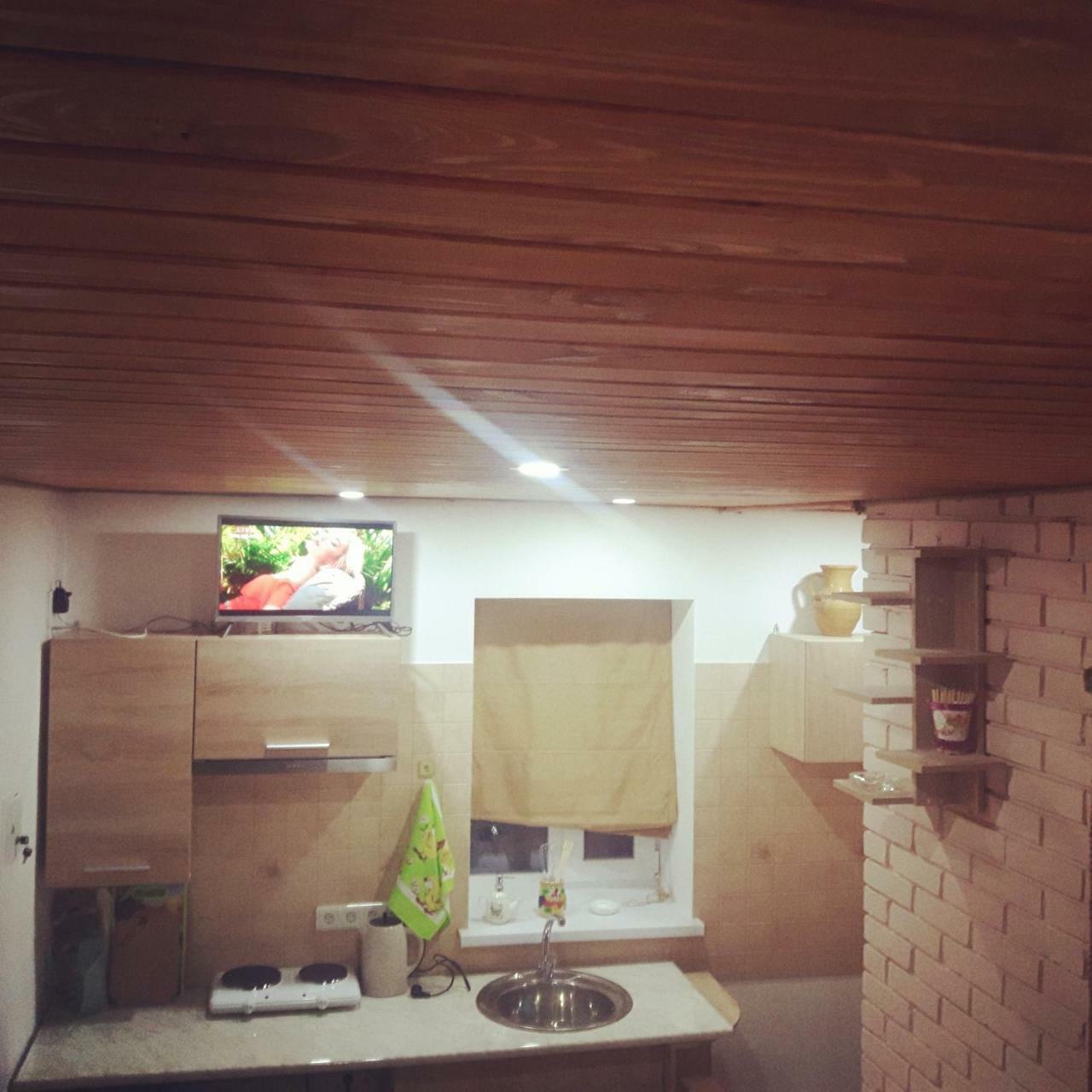Киевская 43 Apartment Khorol Ngoại thất bức ảnh